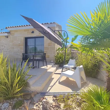 Gasthuis L Inarretable Independant Cubnezais