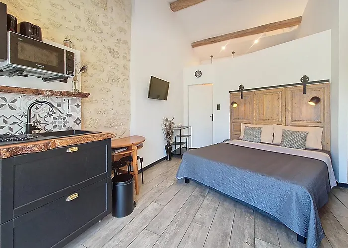 L Inarretable Independant Pensionat